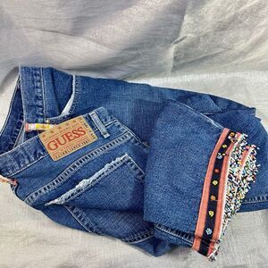 GUESS Vintage Y2K Boho Beaded Crop Capri Jeans 32 Made in USA